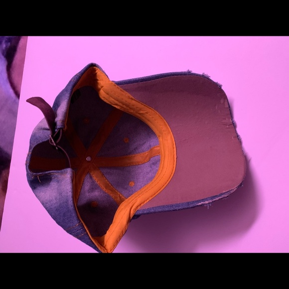 Hat - Picture 3 of 3